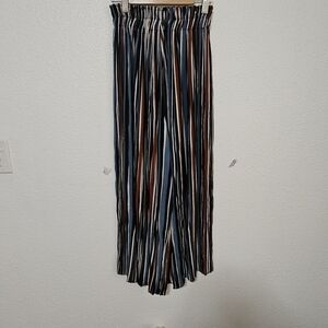 Bershka wide leg elastic waist pants high rise boho size xs